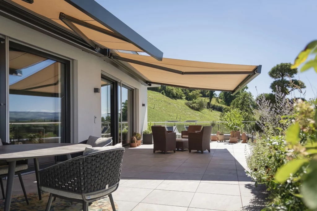 Camabox 3 Markýza Camabox posezení