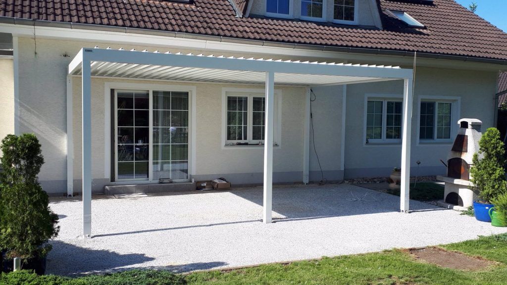 B&iacute;l&aacute; Artosi na terase