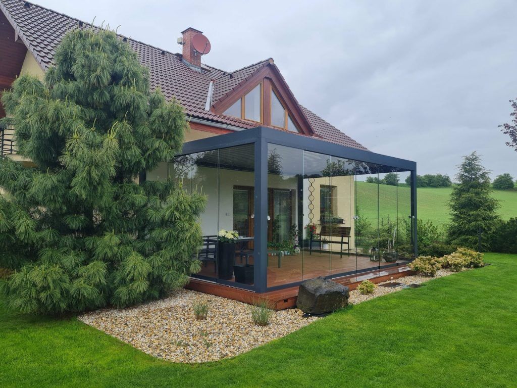 Zasklen&aacute; pergola artosi