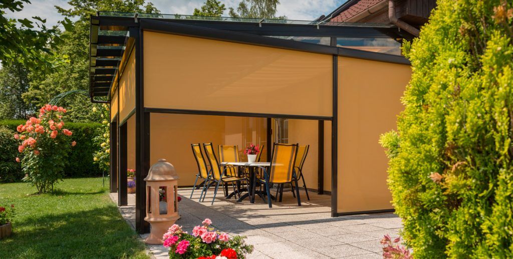 Screenová roleta Zipscreen na pergole