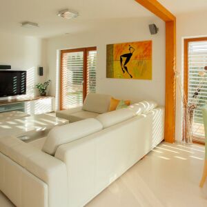 Venkovní žaluzie - pohled zevnitř Venkovní žaluzie - pohled zevnitř