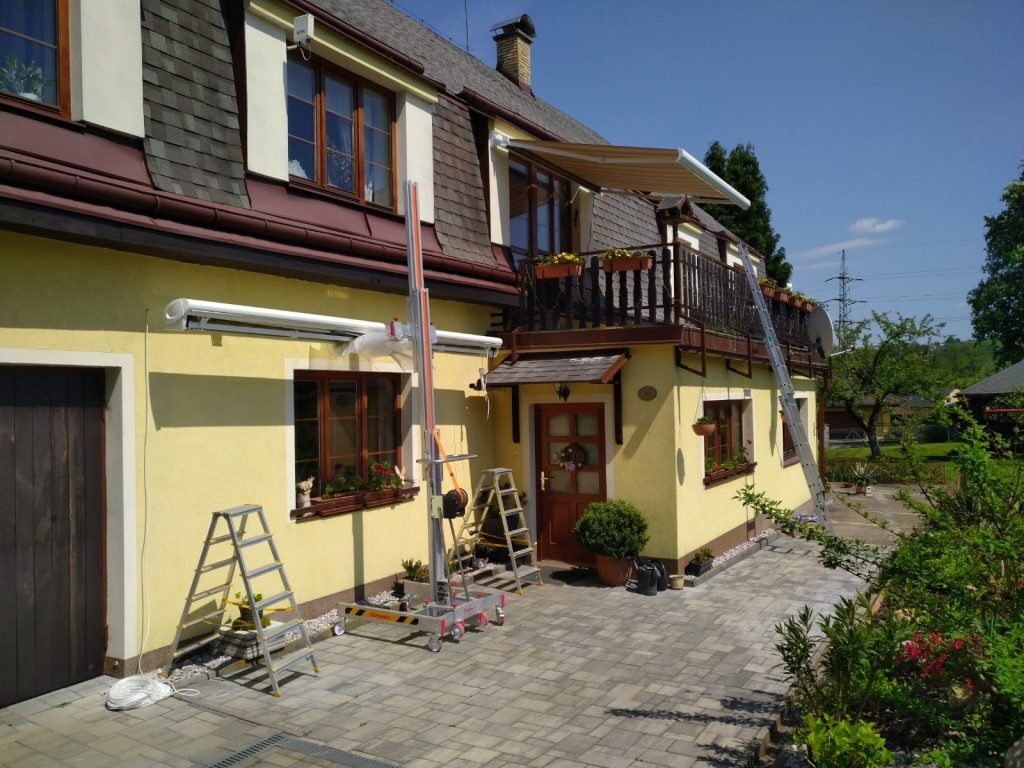 Montáž markýzy Montáž markýzy